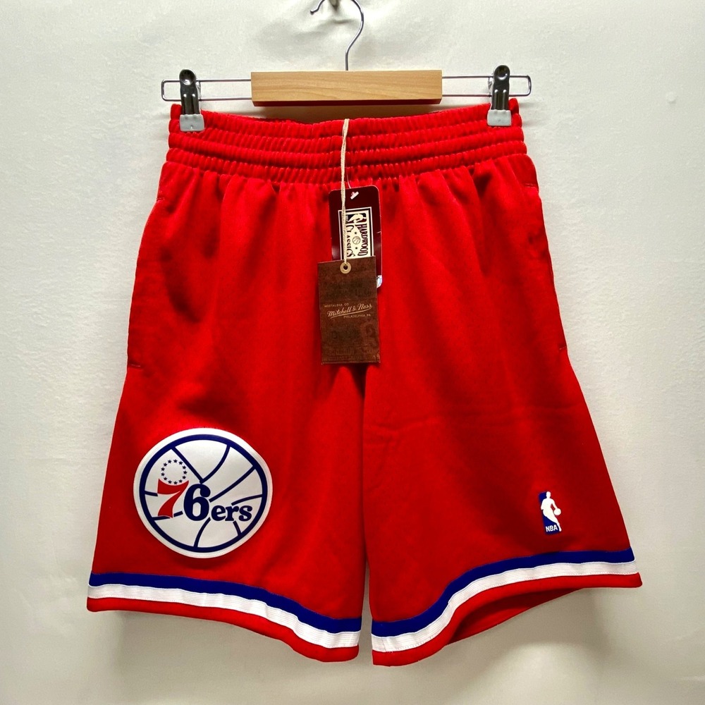 76ERS NBA Shorts Small Red 2002 Philadelphia Basketball Logo HWC Mitchell & Ness